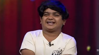 రెండేళ్లుగా సీక్రెట్‌ లవ్‌.. ఎట్టకేలకు లవర్‌ని పరిచయం చేసిన`జబర్దస్త్` నరేష్‌.. నోరెళ్లబెట్టిన కమెడియన్లు..