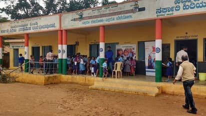 ಆಂಧ್ರದ ಗಡಿ ಕನ್ನಡ ಹೈಸ್ಕೂಲ್ಗಳಲ್ಲೀಗ ಕನ್ನಡವೇ ಇಲ್ಲ: ಏನಿದು ರಾಜ್ಯ ಸರ್ಕಾರದ ಆದೇಶ