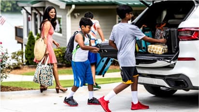 കൊവിഡിന് ശേഷം ഇന്ത്യക്കാർക്ക് മനംമാറ്റം, വിദേശ യാത്രകൾ കൂടുന്നു; ഒരു മാസം ചെലവാക്കുന്നത് 12,500 കോടി 