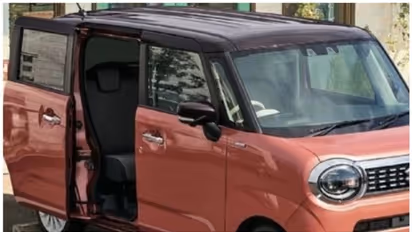 സ്ലൈഡിംഗ് റിയർ ഡോറുകളുമായി പുത്തൻ വാഗൺആർ