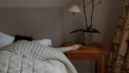 ഒരിക്കൽ പോലും സെറ്റ് ചെയ്തിട്ടില്ല, എല്ലാ ദിവസവും രാവിലെ ഈ സമയം അലാറം മുഴങ്ങും..!