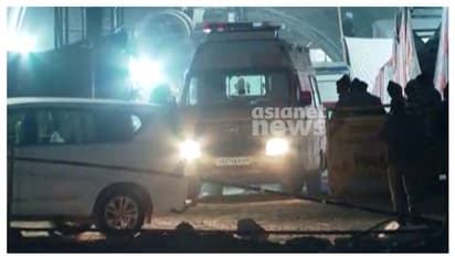 ఉత్తరాఖండ్ టన్నెల్ రెస్క్యూ ఆపరేషన్ : ఫలించిన శ్రమ.. 17 రోజుల తర్వాత బాహ్య ప్రపంచంలోకి కార్మికులు