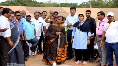 ಬಾಗಲಕೋಟೆ: ಸಾಧನೆಗೆ ಅಂಗವೈಕಲ್ಯ ಅಡ್ಡಿಯಾಗದು, ಡಿಸಿ ಜಾನಕಿ