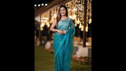 ಸೀರೆಯಲ್ಲಿ ಟೆಂಪ್ರೇಚರ್ ಹೆಚ್ಚಿಸಿದ ಸೀರಿಯಲ್ ಸೈಕೋ: ಸಾರಾ ಅಣ್ಣಯ್ಯ ಲುಕ್‌ ನೋಡಿ ಅಪ್ಸರೆ ಎಂದ ಪಡ್ಡೆಹೈಕ್ಳು!