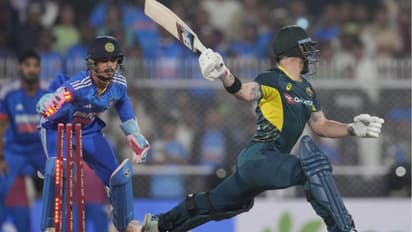 തോല്പിച്ചത് ഇഷാന് കിഷന്റെ 'ആനമണ്ടത്തരം'? സ്റ്റംപിംഗിന് അപ്പീല് കൊടുത്ത് നോബോളും സിക്സും ചോദിച്ചുവാങ്ങി