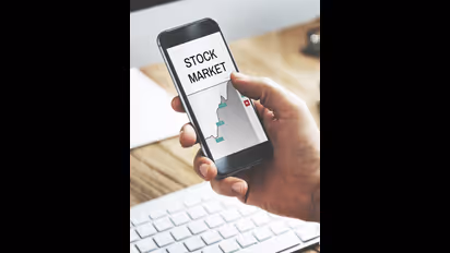 അയോധ്യ രാമക്ഷേത്ര പ്രതിഷ്ഠാദിനം, അവധി പ്രഖ്യാപനവുമായി ആർബിഐ, ഓഹരി വിപണികൾക്കും അവധി