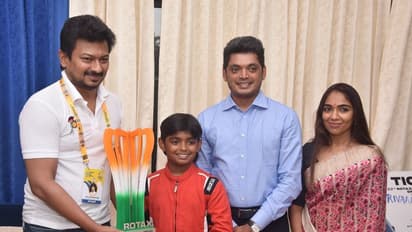 சர்வதேச போட்டிகளில் பங்கேற்கும் விளையாட்டு வீரர் ரிவான்! உதயநிதி ஸ்டாலினை சந்தித்து வாழ்த்துப் பெற்றார்!