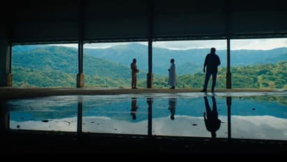 കേരളത്തിലല്ല, ആദ്യ പ്രീമിയര് യുകെയില്! മലയാളത്തില് ചരിത്രം കുറിക്കാന് ഈ ചിത്രം