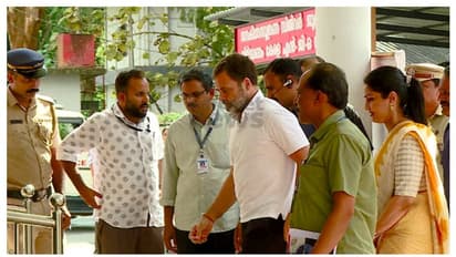 നേവൽ ബേസിൽ വിമാനമിറങ്ങാൻ അനുമതിയില്ല; രാഹുൽ വിമാനത്താവളത്തിലേക്ക്, വിവാദം