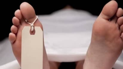 മൃതദേഹം ഏറ്റുവാങ്ങാൻ മോർച്ചറിയിലെത്തി, ബോഡിബാ​ഗ് തുറന്നപ്പോൾ ഞെട്ടിത്തരിച്ച് ശ്മശാനം ജീവനക്കാരൻ