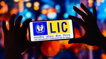 LIC Special Plan : தினமும் ரூ.100 டெபாசிட் செய்தால் போதும்.. 10 ஆண்டுகளில் இரட்டிப்புத் தொகை கிடைக்கும்!