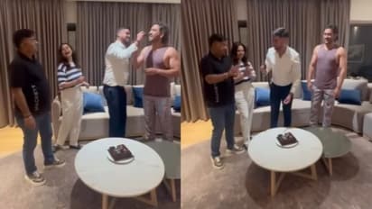 MS Dhoni Celebrate Friends Birthday Video: நண்பரின் பிறந்தநாளை கொண்டாடிய எம்.எஸ்.தோனி – வைரலாகும் வீடியோ!
