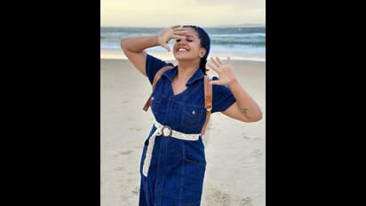 ಆಸ್ಟ್ರೇಲಿಯಾ ಬೀಚ್‌ನಲ್ಲಿ ಅಪ್ಪು ಜೊತೆಗೆ ಕಾಣಿಸಿಕೊಂಡ ಆಂಕರ್ ಅನುಶ್ರೀ: ಕುಡ್ಲ ಬೆಡಗಿ ನಗು ಕಂಡ ಫ್ಯಾನ್ಸ್!