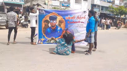 தருமபுரியில் கல்லூரி மாணவர் மர்ம மரணம்; உறவினர்களின் சாலை மறியலால் போக்குவரத்து பாதிப்பு