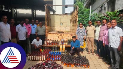 ಗೋವಾದಿಂದ 'ಪುಷ್ಪ' ಸಿನಿಮಾ ಸ್ಟೈಲ್ನಲ್ಲಿ ಮದ್ಯ ಸಾಗಾಟ; ಗೂಡ್ಸ್ ವಾಹನ ಜಪ್ತಿ