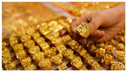 Gold Rate Today: 'പതുങ്ങിയത് ഒളിക്കാനല്ല, കുതിക്കാൻ'; കുത്തനെ ഉയർന്ന് സ്വർണവില