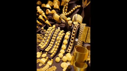 Gold Silver Price Today: ಇಳಿಕೆಯಾಯ್ತು ಬೆಳ್ಳಿ ದರ: ದೇಶದ ಪ್ರಮುಖ ನಗರಗಳಲ್ಲಿ ಚಿನ್ನದ ಬೆಲೆ ಹೇಗಿದೆ ನೋಡಿ..