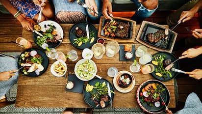 ക്യുആർ കോഡ് ചതിച്ചാശാനെ! ഓർഡർ ചെയ്ത ഭക്ഷണത്തിന്റെ ചിത്രം പങ്കുവച്ച യുവതിക്ക് ലഭിച്ചത് 50 ലക്ഷത്തിന്റെ ബില്ല്