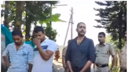 മാറനല്ലൂരിൽ വീടും വാഹനങ്ങളും അടിച്ചു തകർത്ത് അക്രമികൾ; പ്രതികളെ സ്ഥലത്തെത്തിച്ച് പൊലീസ് തെളിവെടുപ്പ് നടത്തി