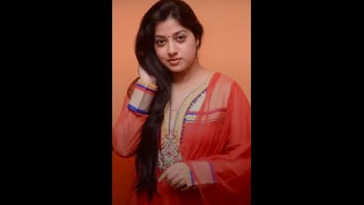 రాజమౌళి, సుకుమార్, వినాయక్, కరుణాకరన్ ఈ డైరెక్టర్ల ఫస్ట్ హీరోయిన్లు వీళ్ళే.. కొందరు కనుమరుగు, మరికొందరు 