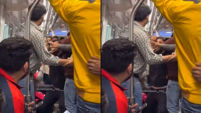 സീറ്റിന് വേണ്ടി മെട്രോയിൽ രണ്ട് പുരുഷന്മാരുടെ പൊരിഞ്ഞ അടിയും പിന്നെ ഇടിയും; വീഡിയോ