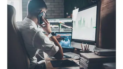 Navigating the Financial Career Landscape: A Guide for Aspiring Professionals