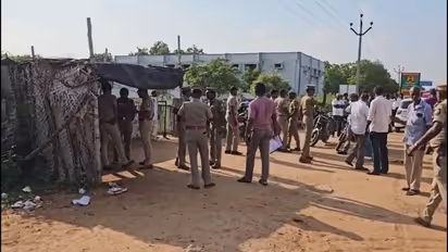 மனைவியை கொன்றுவிட்டு தற்கொலை நாடகமாடிய கட்டிட தொழிலாளி கைது; போலீஸ் அதிரடி