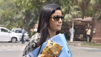 Cash-for-query Case: SC adjourns Mahua Moitra's plea against her Lok Sabha expulsion till January 3
