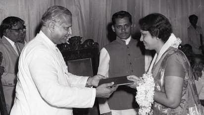 ಅಗಲಿದ ನಟಿ ಲೀಲಾವತಿ ವೃತ್ತಿ-ಜೀವನ ಹೂವಿನ ಹಾಸಿಗೆ ಆಗಿರಲಿಲ್ಲ; ಮುಗ್ಧತೆಯಿಂದ ಕಳೆದುಕೊಂಡಿದ್ದೇ ಹೆಚ್ಚು!