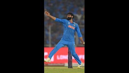 'രണ്ട് മത്സരം കൊണ്ട് വിമര്ശിക്കുന്ന ആരാധകരാണ് പ്രശ്നക്കാര്'; ഫോമിലല്ലാത്ത ജഡേജയെ പിന്തുണച്ച് ഗവാസ്കര്