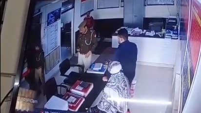UP News: थाने आई महिला के सिर में लगी गोली, दारोगा की पिस्टल से चली-देखें वीडियो