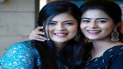 ಅಮ್ಮನ ಜತೆ ತಾಜ್ ಮಹಲ್ ಅಂಗಳದಲ್ಲಿ ಕನ್ನಡ ಕಿರುತೆರೆ ಅಕ್ಕ -ತಂಗಿ 