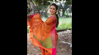 ರೇಷ್ಮೆ ಸೀರೆಯುಟ್ಟು, ಮಲ್ಲಿಗೆ ಮುಡಿದ ವೈಷ್ಣವಿ ಗೌಡ: ಇವಾಗ ನೀವು ನಮ್ಮ ಸೀತೆ ಎಂದ ಫ್ಯಾನ್ಸ್!