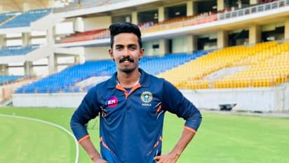 ആര് കൊത്തിപ്പറക്കും രോഹന്‍ കുന്നുമ്മലിനെ; ഐപിഎല്‍ താരലേലത്തില്‍ ബേസില്‍ തമ്പി അടക്കം എട്ട് മലയാളികള്‍