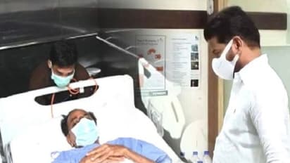 Top Stories: కేసీఆర్కు రేవంత్ రెడ్డి పరామర్శ, కార్పొరేషన్ల చైర్మన్లు ఔట్, సర్కారుకు మావోయిస్టుల విజ్ఞప్తి,