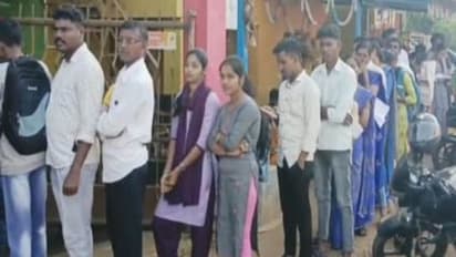 ಆಧಾರ್ ತಿದ್ದುಪಡಿಗೆ ಶುಕ್ರವಾರ ಮಾತ್ರ: ಜನ ಸುಸ್ತೋ ಸುಸ್ತು..!