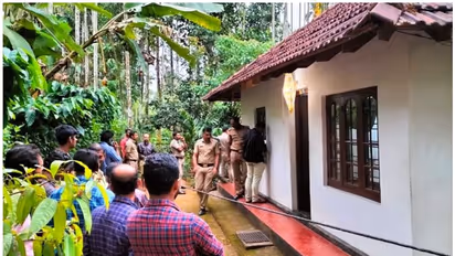 വയനാട്ടില് സുഹൃത്തിനെ വെട്ടിക്കൊന്ന് മധ്യവയസ്ക ജീവനൊടുക്കി