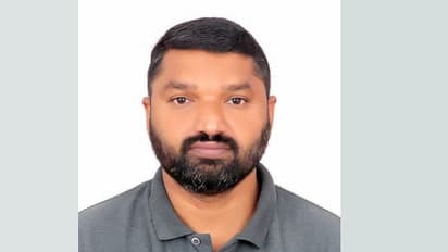 തൃത്താലയിൽ സ്കൂൾ ബസ് ഓടിക്കുന്നതിനിടെ ഡ്രൈവര്‍ക്ക് നെഞ്ചുവേദന, നിര്‍ത്തി ആശുപത്രിയിൽ എത്തിയെങ്കിലും മരിച്ചു