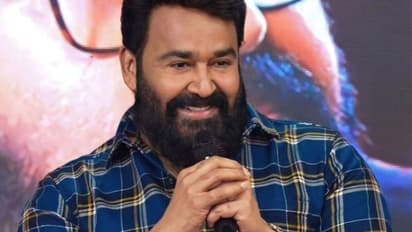 "ഞാൻ തൃശൂർകാരനല്ലല്ലോ": രഞ്ജിത്തിന്റെ ‘തൂവാനത്തുമ്പികള്' പരാമര്ശത്തിന് മോഹന്ലാലിന്റെ മറുപടി