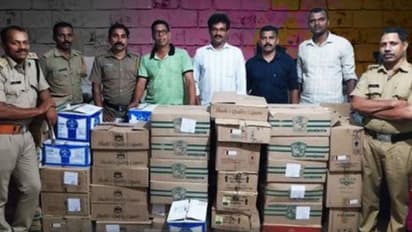 ഗുഡ്സ് ഓട്ടോയില് 733 ലിറ്റര് മാഹി മദ്യം; കയ്യോടെ പൊക്കി എക്സൈസ്