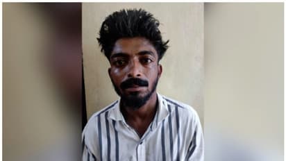 സ്കൂട്ടറിൽ പോവുമ്പോൾ യുവതിയെ തടഞ്ഞു, വിവാഹം ചെയ്തില്ലെങ്കിൽ വീട്ടുകാരെയും കൊല്ലുമെന്ന് ഭീഷണി; യുവാവ് പിടിയിൽ