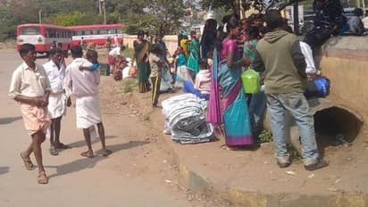 ಕಾಂಗ್ರೆಸ್ ಗ್ಯಾರಂಟಿಗಳಿದ್ರೂ ಕೂಲಿಗಾಗಿ ಕೇರಳಕ್ಕೆ ಆದಿವಾಸಿಗಳ ಗುಳೆ