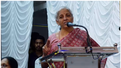 'കേരളത്തോട് വിവേചനമില്ല, സംസ്ഥാനങ്ങൾക്ക് എല്ലാ വിഹിതവും കൃത്യമായി നൽകുന്നുണ്ട്': കേന്ദ്രമന്ത്രി നിർമല സീതാരാമൻ