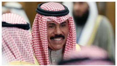 കുവൈത്ത് അമീറിൻറെ നിര്യാണം; രാജ്യത്ത് മൂന്ന് ദിവസം അവധി, 40 ദിവസത്തെ ഔദ്യോഗിക ദു:ഖാചരണം