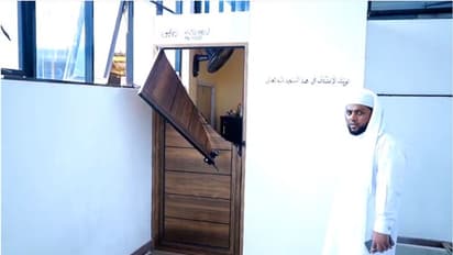 തലശ്ശേരിയിൽ നിസ്കാരത്തിന് പോയി തിരികെ വന്നപ്പോഴേയ്ക്കും ഉസ്താദിന്‍റെ റാഡോ വാച്ചും പണവും മോഷണം പോയി