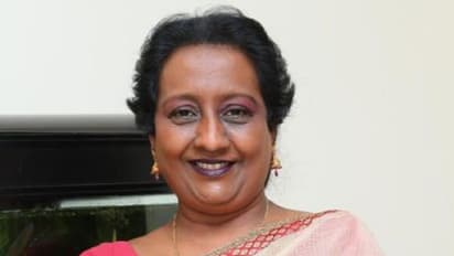 50 ಪೈಸೆಗೆ ಟೀ ಮಾರಾಟ ಮಾಡುತ್ತಿದ್ದ ಮಹಿಳೆ ಈಗ ಕೋಟ್ಯಾಧಿಪತಿ; ಈಕೆ ದಿನದ ಆದಾಯವೇ 2ಲಕ್ಷ ರೂ.