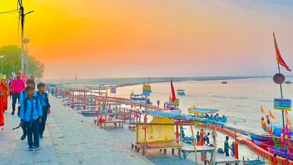 అయోధ్యలో అడుగడునా టీ స్టాల్స్, టిఫిన్ సెంటర్లు, చలిమంటలు, మొబైల్ టవర్లు..