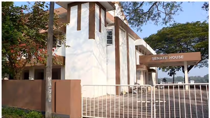 കാലിക്കറ്റ് സർവകലാശാല സെനറ്റ് യോഗം; വിസി യോഗം നിയന്ത്രിച്ചത് ഏകാധിപത്യ രീതിയിൽ; പരാതിയുമായി യുഡിഎഫ് അംഗങ്ങൾ