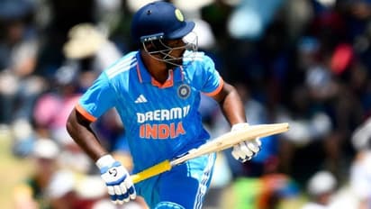 ഇന്ത്യയെ തോളിലേറ്റി സഞ്ജു, കന്നി സെഞ്ചുറി! ദക്ഷിണാഫ്രിക്കയ്ക്കെതിരെ ഇന്ത്യക്ക് മികച്ച സ്കോര്