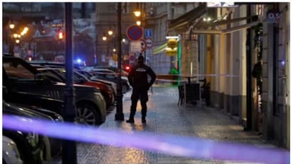  പ്രാ​ഗിൽ ചാള്‍സ് സര്‍വകലാശാലയില്‍ വെടിവെപ്പ്; 10 മൃതദേഹങ്ങള്‍ കണ്ടെത്തി, പരിക്കേറ്റവര്‍ ആശുപത്രിയില്‍